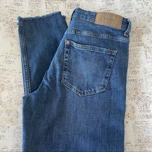 H&M jean girlfriend fit regular waist size 4P